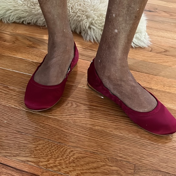 Pre-owned vintage Sam Edelman wine colored satin Farrow Ballet Flats - Picture 5 of 5